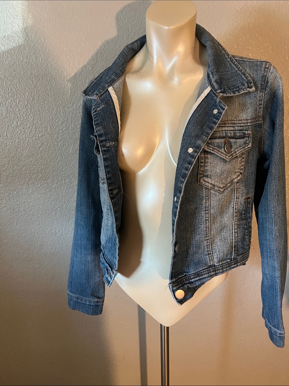 Classic Dark Blue Denim Jean Jacket - Women's Fitted Style